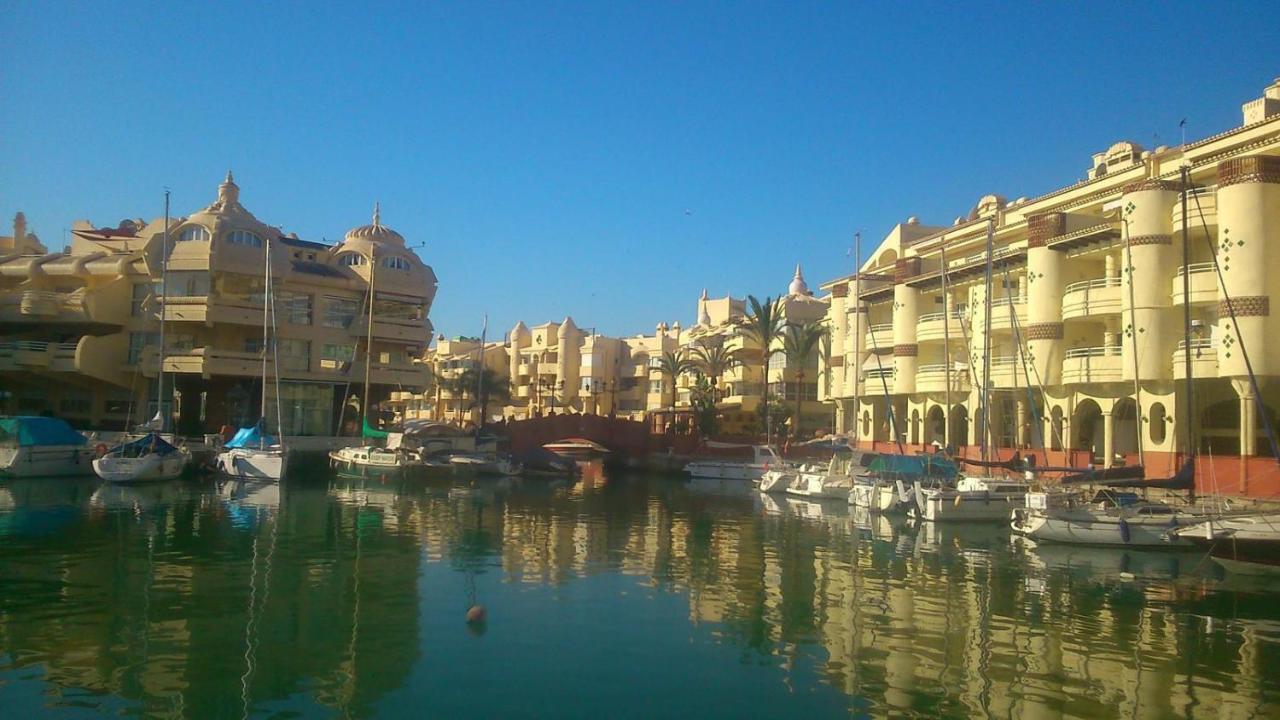 Ferienwohnung Apartamento En Puerto Marina G204 Benalmádena Exterior foto